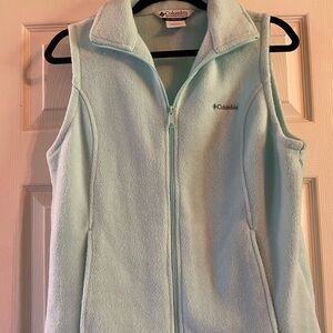 Columbia size large mint green vest
